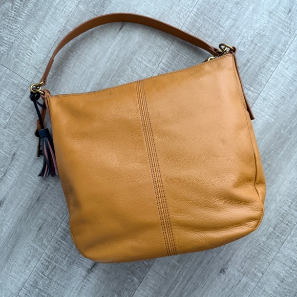 Fossil Jolie Leather Handbag - Picture 2 of 5